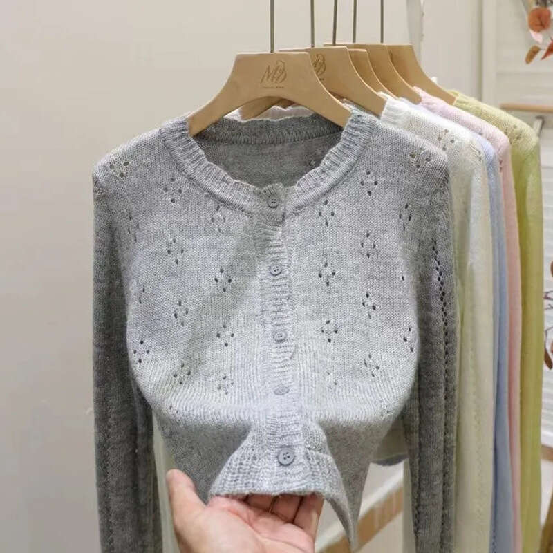 Stylish Hollow Lace Knit Cardigan For Women, Korean Version, Versatile, Soft Cozy, Niche Retro, Spring And Autumn Short Top, Trendy