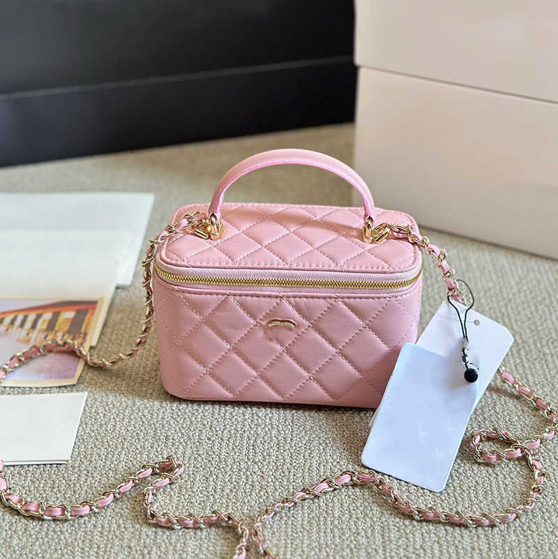 Designer Cases Makeup bag cc Micro Vanity Bag Mini Cosmetic Bag Crossbody Shoulder Tiny Cosmetic Nano Make Up Bags Coin Pink Purse Wallet width 18cm