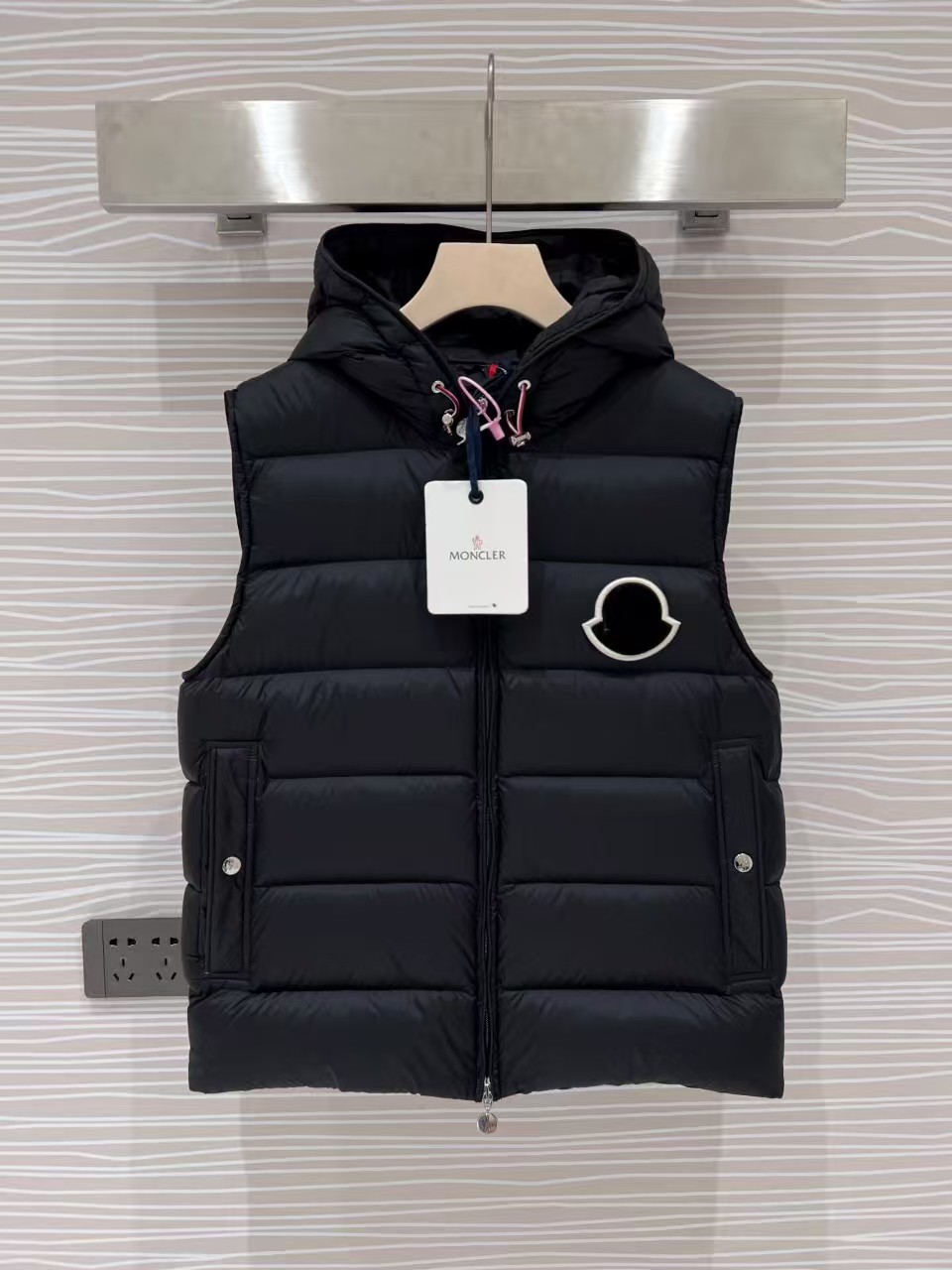 Mens Hoodie Quilted Puffer Vest Sleeveless Zip-Up Down Gilet Drawstring Hood Lightweight Padded Women Designer Puffer Gilet
