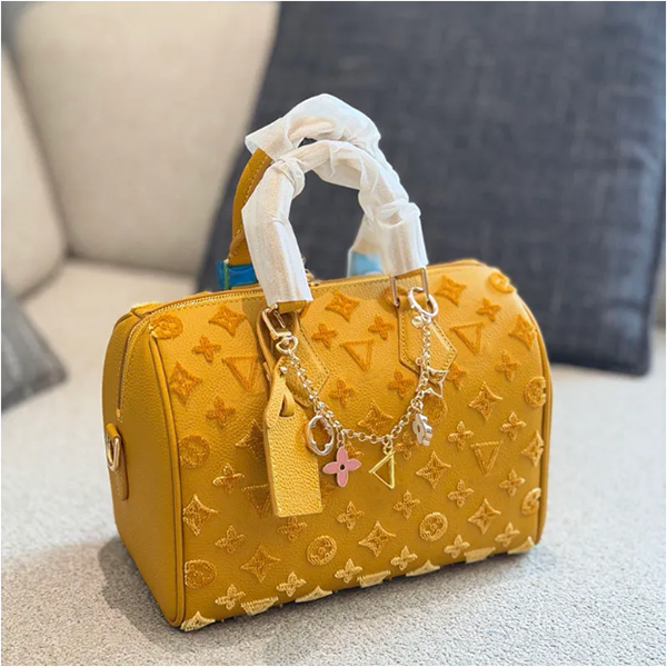 Luxury Designer P9 Speedies Bag Shoulder Bag Woman Ostrich Leather Pillow Bag Classic Handbag Crossbody Purse Clutch Wallet Tote Bag Boston Bag2