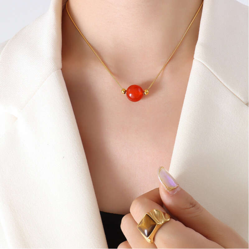 Women's Designer Necklace Chinese-style Simple Versatile Design Titanium 18K Gold Snake Bone Chain Necklace Agate Pendant Lucky Red Beads Jewel