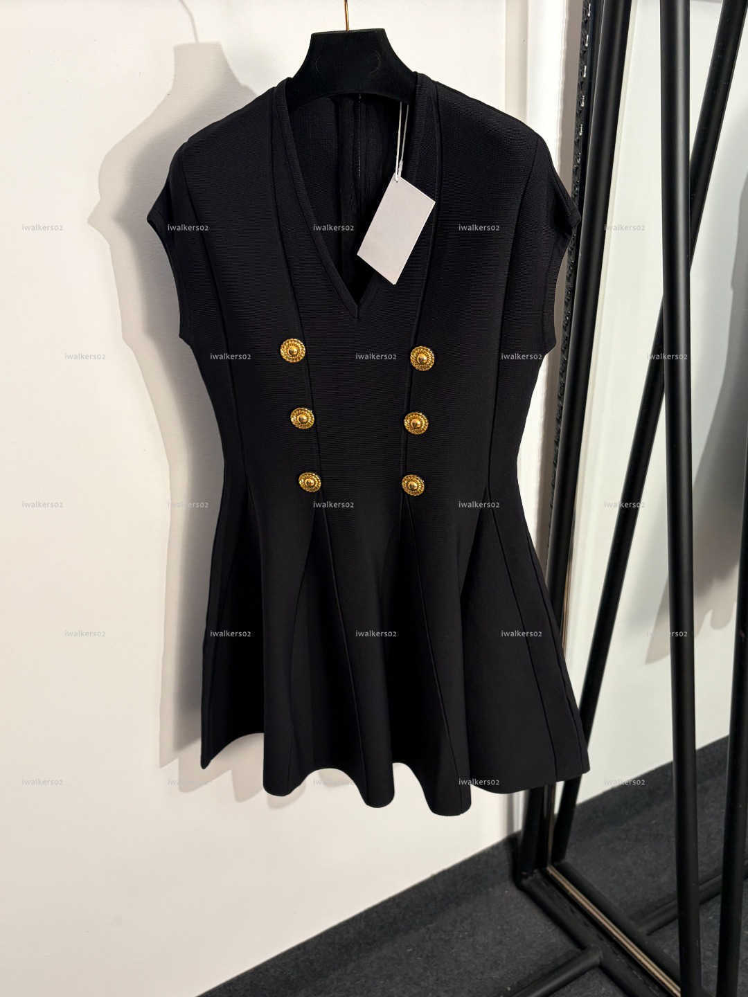 Classics V-neck women dress Summer lady dresses women designer clothes knitted vest skirt A988X01N121-image-1105304470