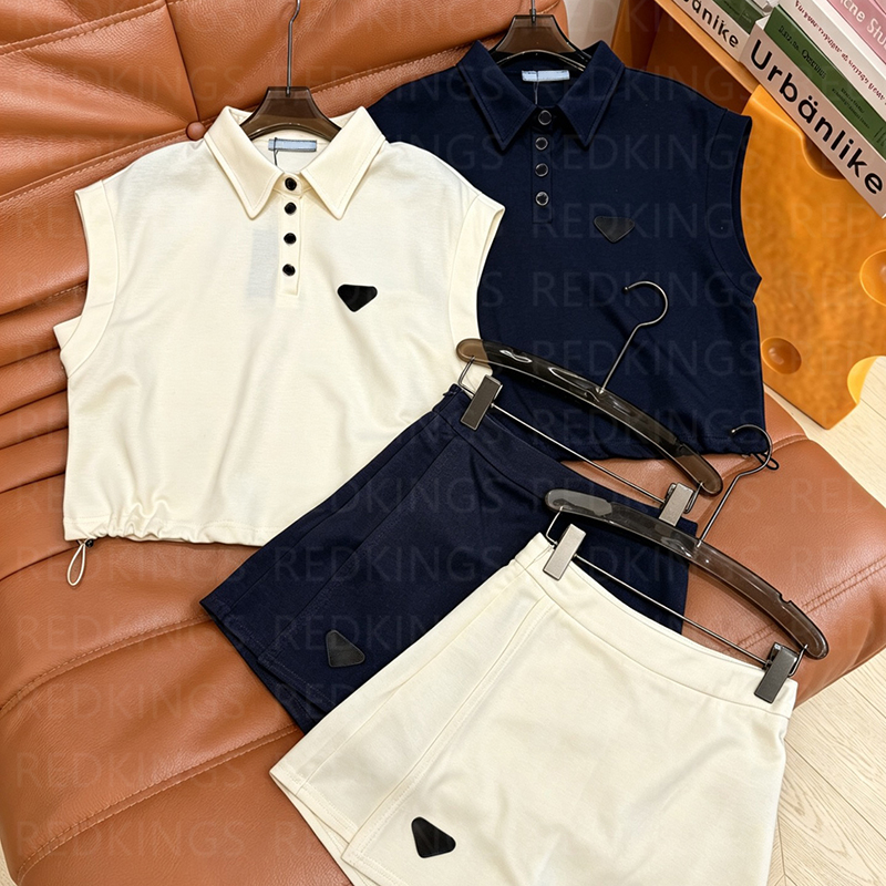 Jupes à col à revers Badge de luxe Survêtements de créateurs Vacances Casual Sans manches Camis Jupe Costume Femme Marque Gilets Tenues Vêtements
