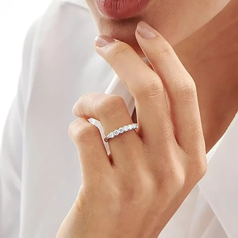 Carnica 3mm 01CT Stone Ring for Women 100 S925 Sterling Silver Sparkling Wedding Band Jewelry GRA D Color Gift 260508