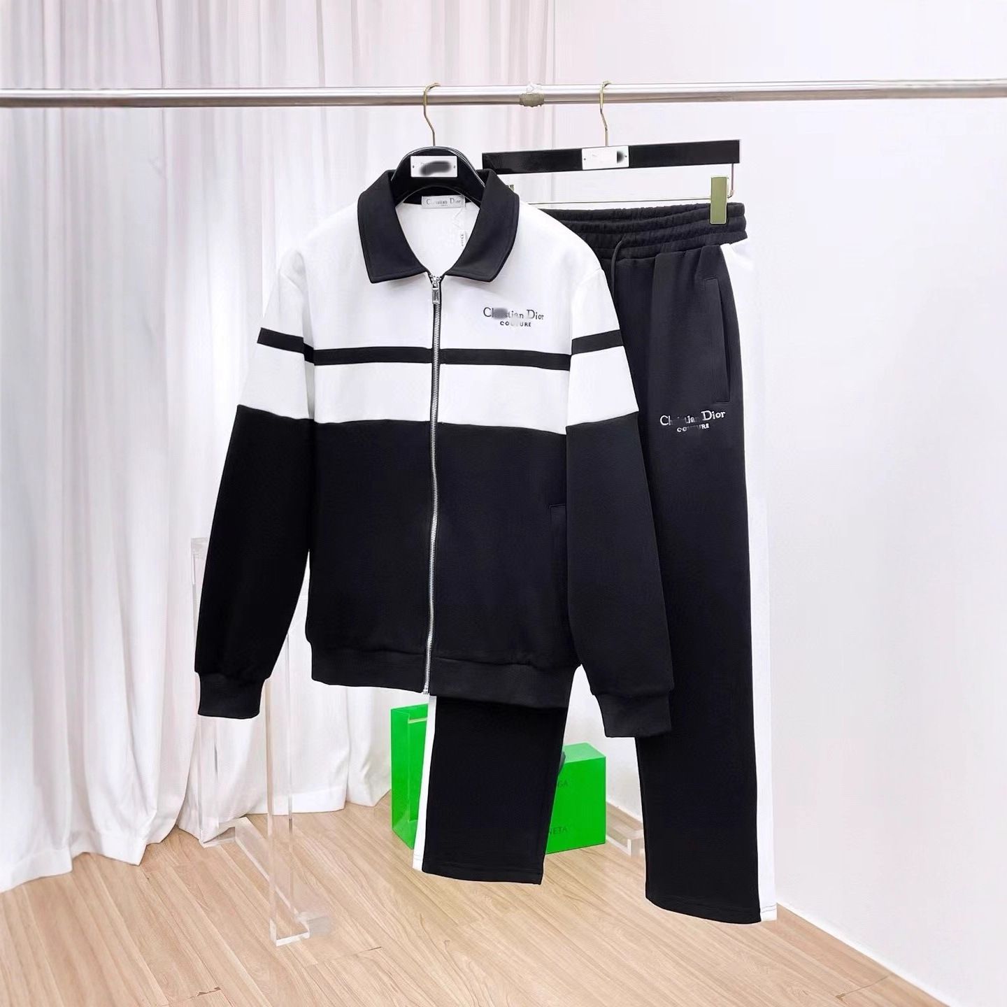 Mens Sports tracksuit Designer Zip Hoodie Pants puffer Set Two Piece Suit Woman hooded sweater Techfleece Trousers Track suits Bottoms Running