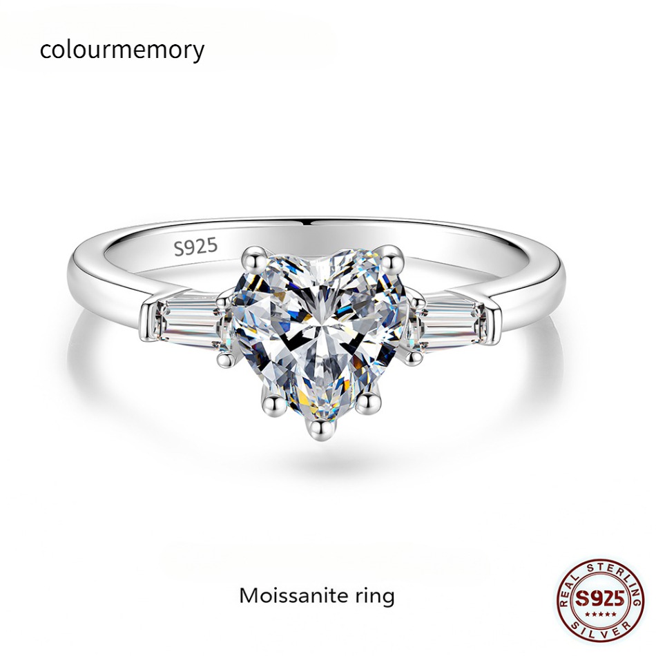 Sparkling Heart Shaped Moissanite Ring S925 Sterling Silver 1CT D Color VVS1-image-1105271918