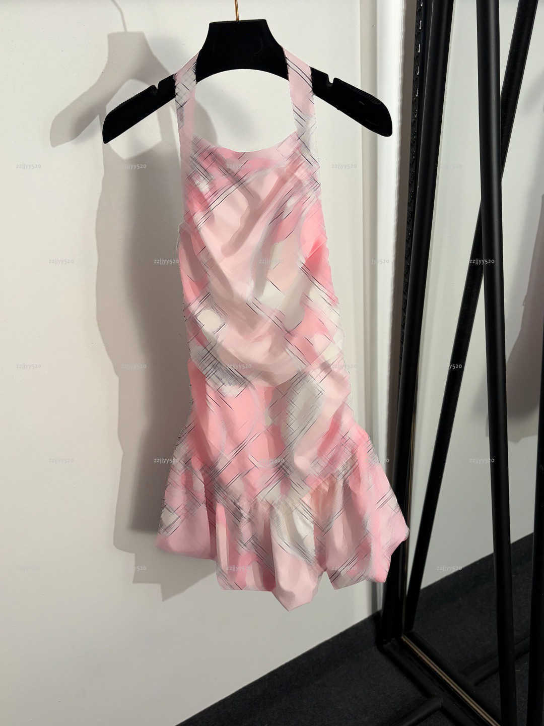 Brand around the neck women dress Summer lady dresses women designer clothes color blocked printed ruffle edge backless skirt A1375X01N098-image-1105303825