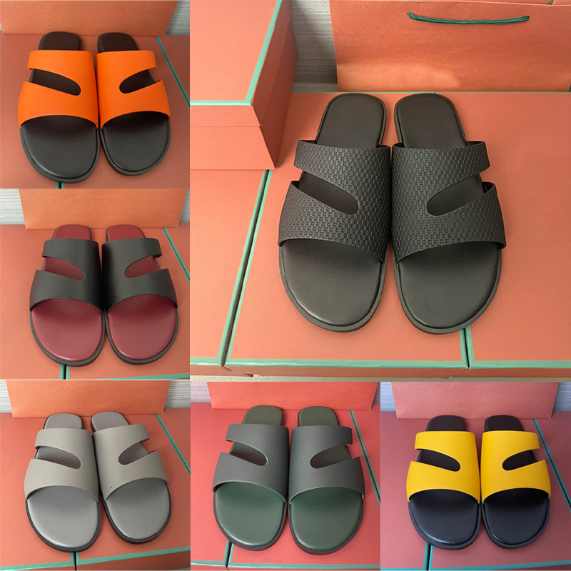 2026 New Arrival Men Open Toe Calfskin Slides Summer Hollow Out Lightweight Breathable Flat Anti Slip Casual Sandals Daily Walking 1115