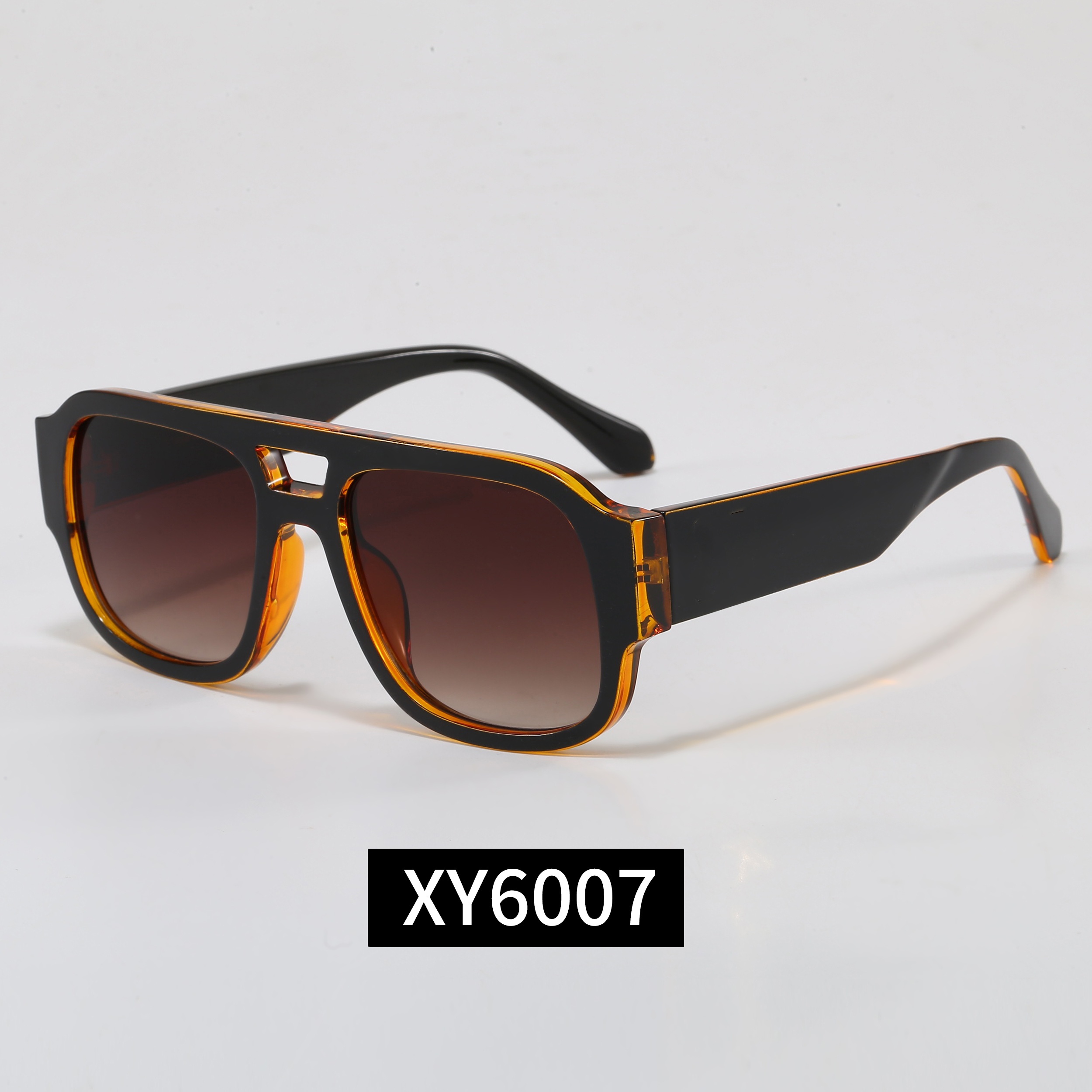 Top luxury Sunglasses designer womens Mens Wearing fashion hot selling senior Eyewear For Women eyeglasses frame Vintage Metal Sun Glasses With box