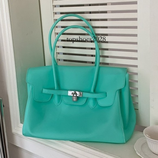 Kiikii Same Jelly 2026 Summer New Commuting Tote Fashion Transparent Large Capacity Armpit Bag Female 35cm-image-1109671409
