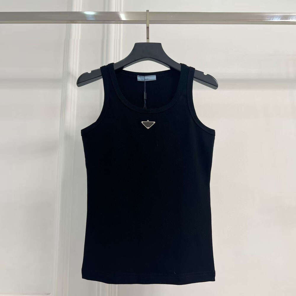 Pradsness Vest Top Designer Womens P Tank Top Fashion Classic Slim Pradlys Summer Sexy Sleeveless Cami Elastic Sports Prara Knitted Cotton Triangle