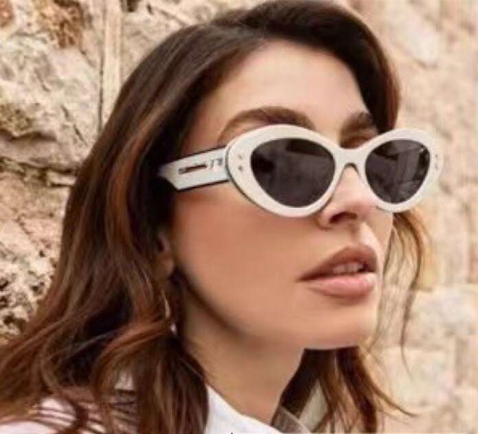 Dice ore CD Oval shape fashion sunglasses for posing popular Women's Eyeglasses / Men's Designer Sunglasses moel PACIFIC B1U