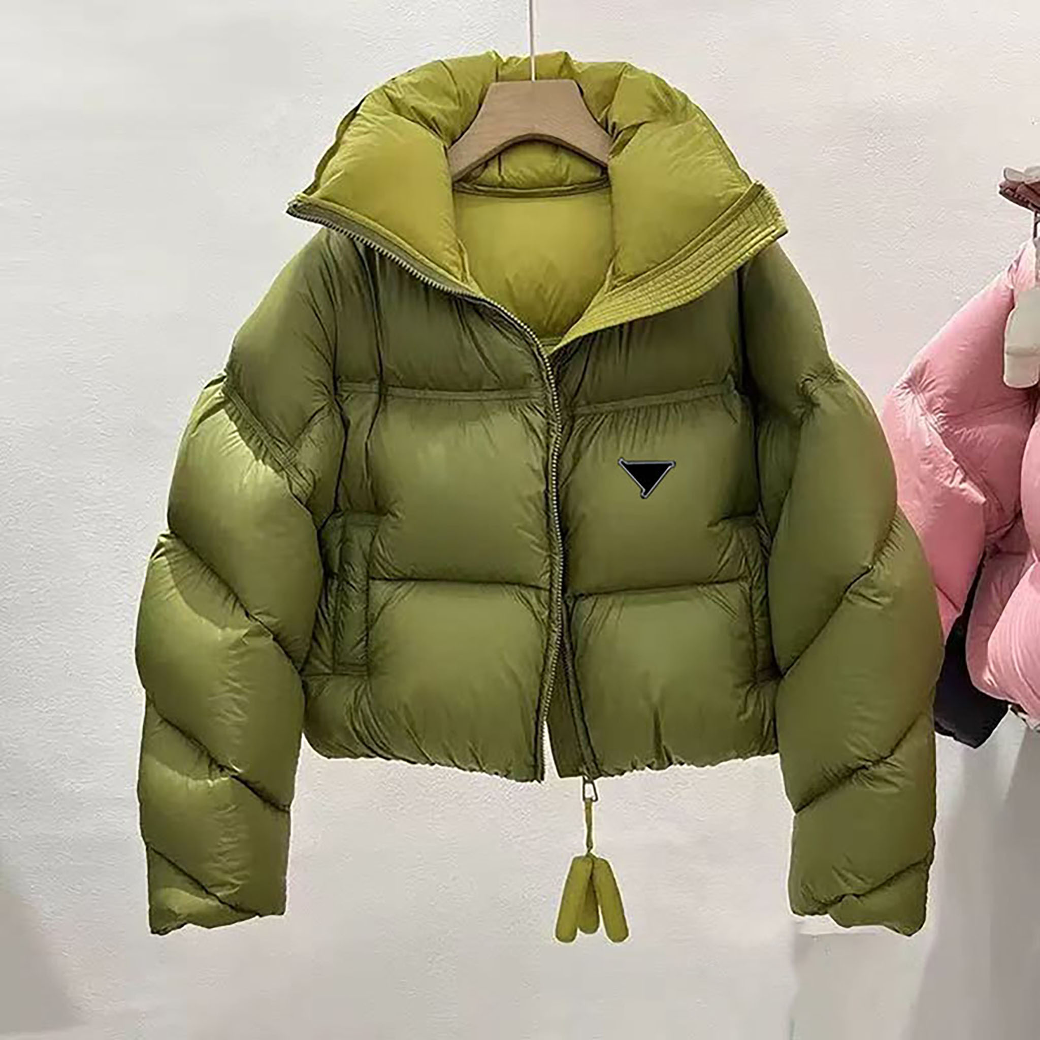 Designer Jacket Women Coat Woman Winter Jacket Fashion Coat With Classic Letter Large Pocket Jackets Designer Warm Short Cotton Jacket Womens Puf-image-858596157