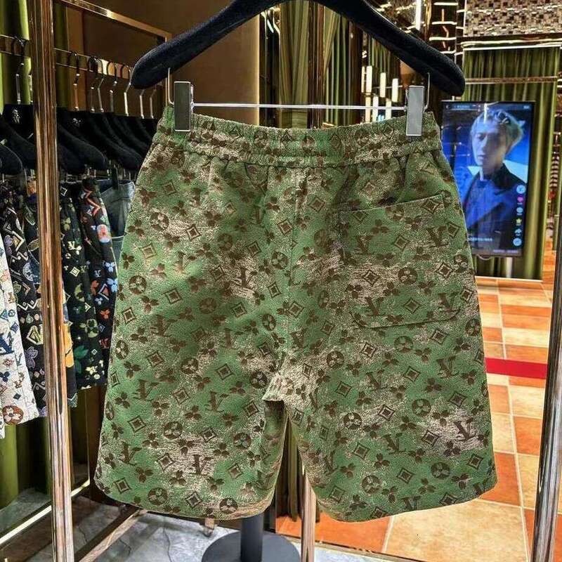 Mens Designer Shorts Men Shorts Summer Casual Monogram Print Lightweight Loose Fit Beach Streetwear Hip Hop Fashion Shorts For Men And Women