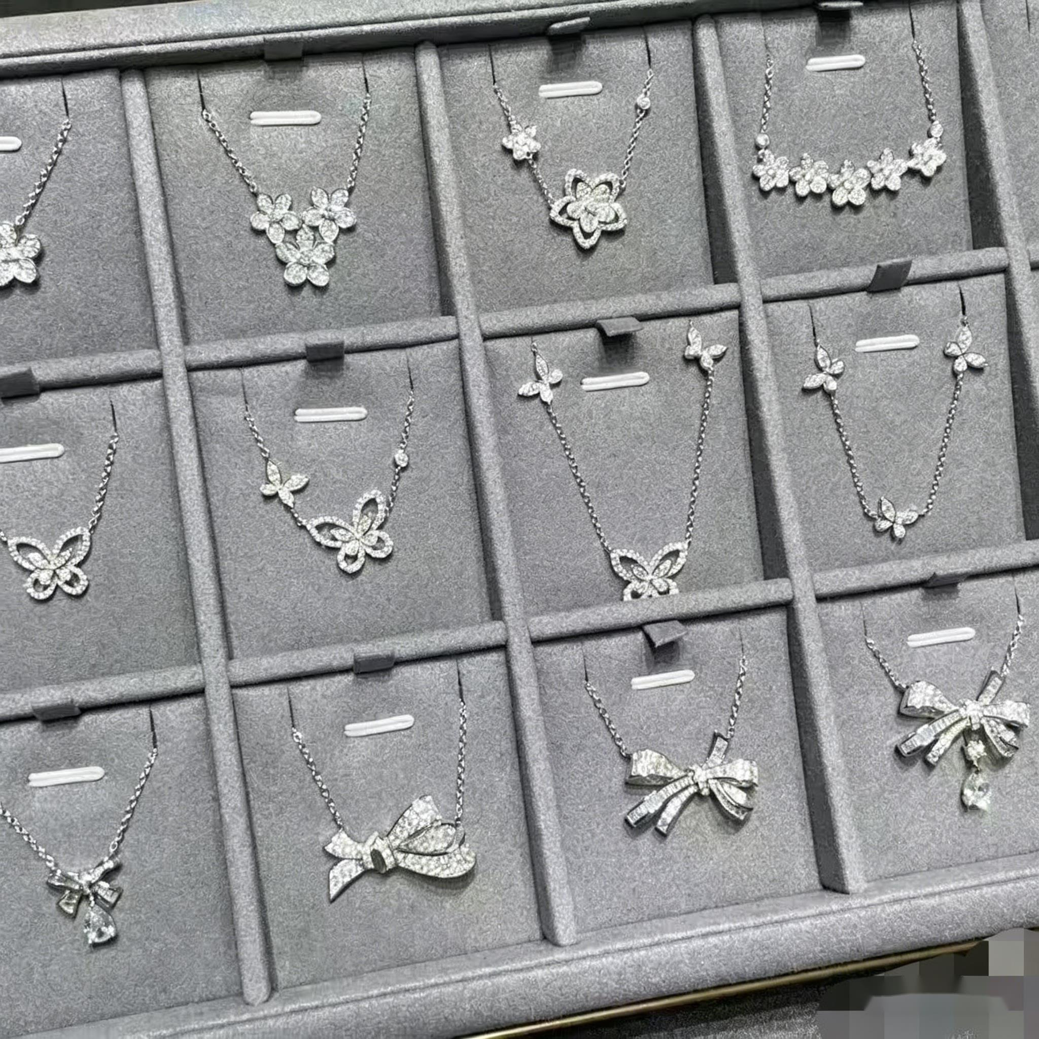 Graffs Gelas pendentif colliers concepteur Graffiti bijoux Gla Double papillon pour les femmes fantôme fleur florale collier