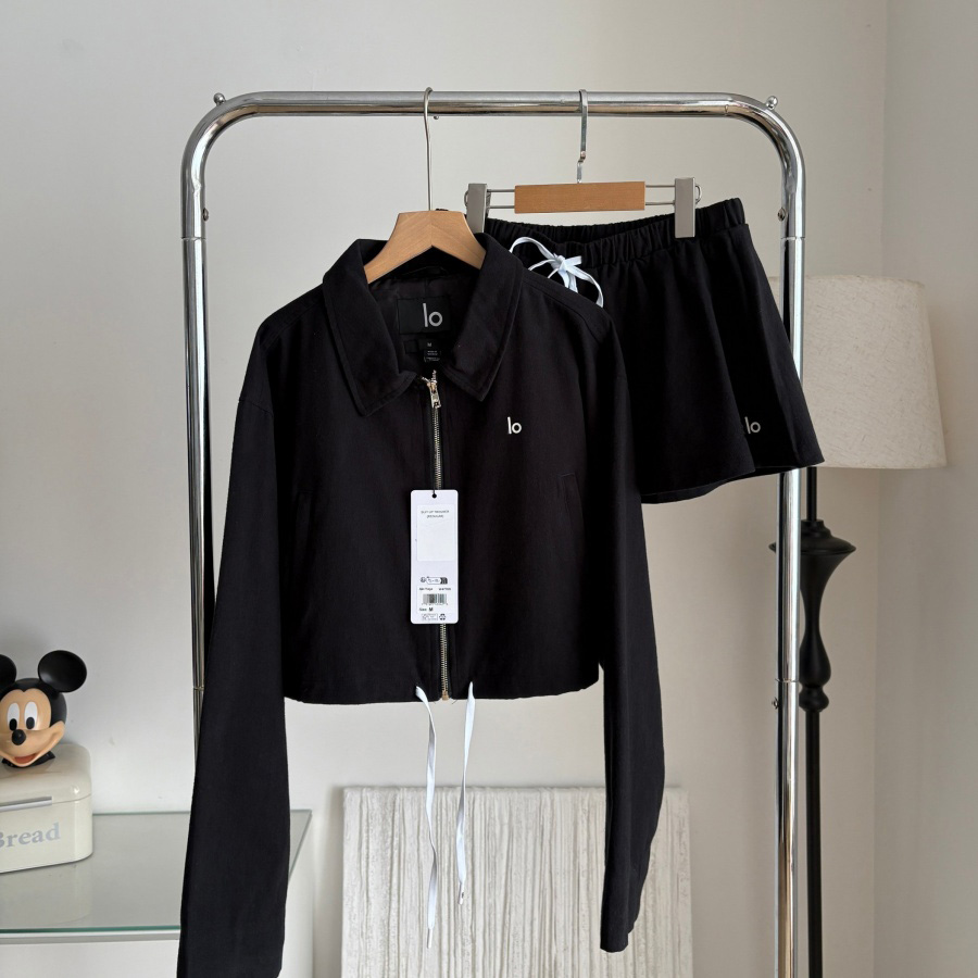 Ensemble de sport de créateur pour femmes, tenue de yoga avec débardeur et short classique imprimé de lettres, basique polyvalent, coupe ajustée,