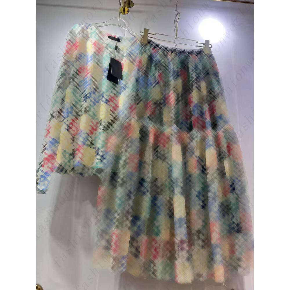 women skirt set brand summer 2pcs undershirts set fashion logo round collar shirt two-piece casual skirt vacation skirt suit designer for women S-XX