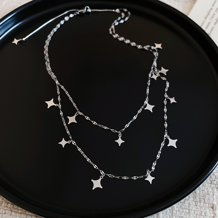 Exquisite minimalist star double-layer necklace, sweet cool, stylish and unique collarbone chain for trendy girls-image-1105637362