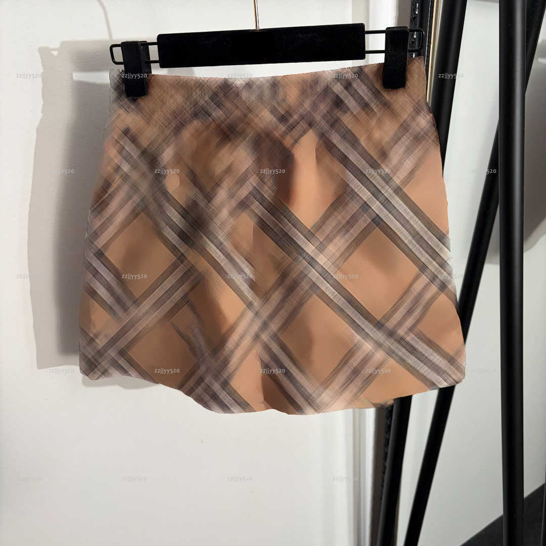 Brand minimalist women pants summer lady jeans women designer clothes color blocking plaid shorts A508X10N177-image-1105615684