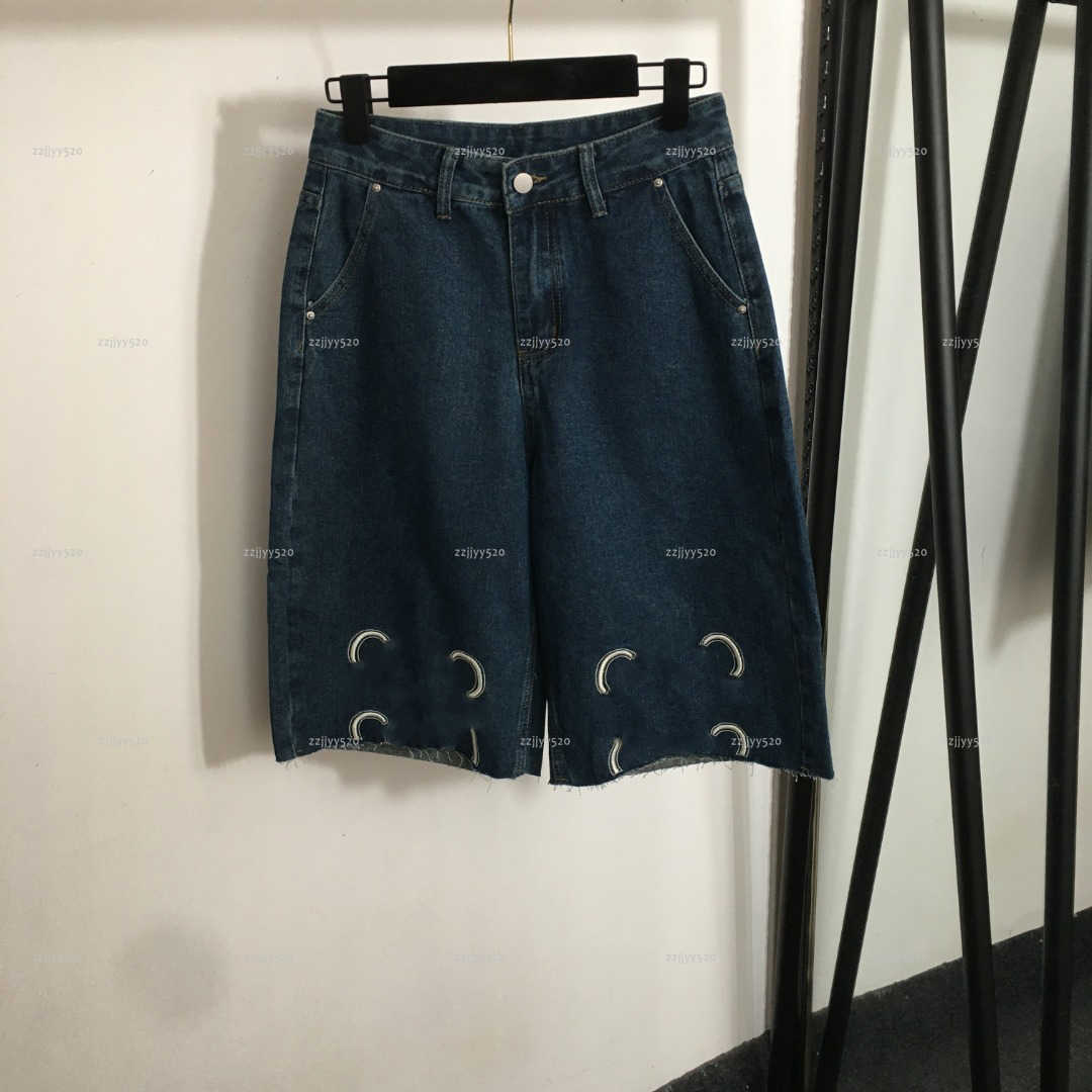 Brand women jeans high quality girls shorts designer clothes women embroidered five quarter denim shorts A507X10N000-image-1105615435