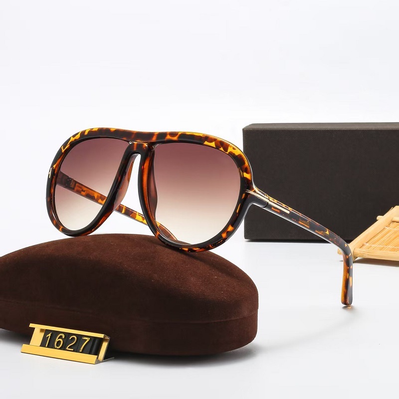 With Box Designer Sunglasses Luxury Eyeglasses Euro American Trend Glasses Letters Amber Black Clear Yellow Hip Hop Matching Driving Shading Polariz