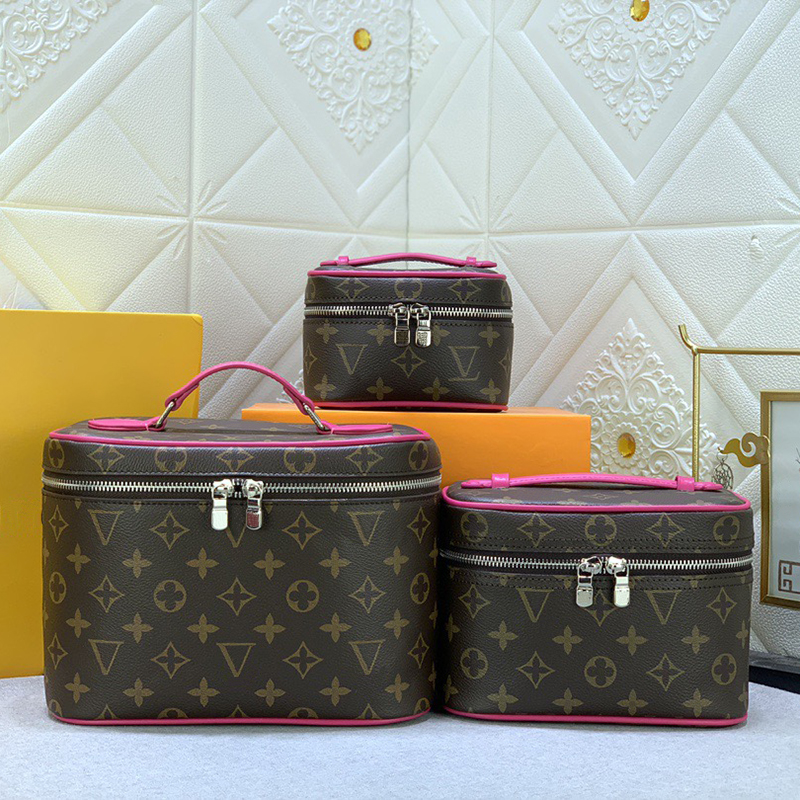 10A Cosmetic Bags Cases womens Makeup Bag Classic Luxury designer Double zipper men travelling Toiletry Travel Pouch Ladies Wash bag Purses Handbags