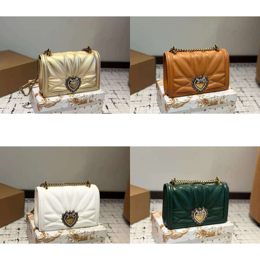 10A Sac de créateur de qualité D, sac à bandoulière en cuir, multifonctionnel, luxe léger, décoration papillon, sac à chaîne avec lettre étiqueté