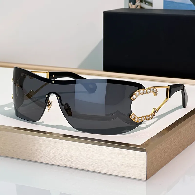 Zonnebril voor dames Designer zonnebril CH9579B Sport Fietsen Grote lens Half Border zonnebril voor heren Outdoor Reizen Antistralingsbril UV400 met