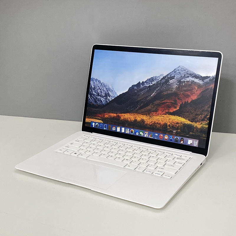 New 13 inch computer model MacBook full screen 15 inch prop resin ornament notebook fake computer-image-1105798105