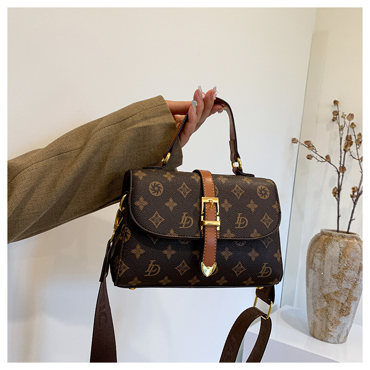 2026 Trendy Old Flower This Year's Trendy Casual Texture Autumn Winter Women's Crossbody Fashion Versatile