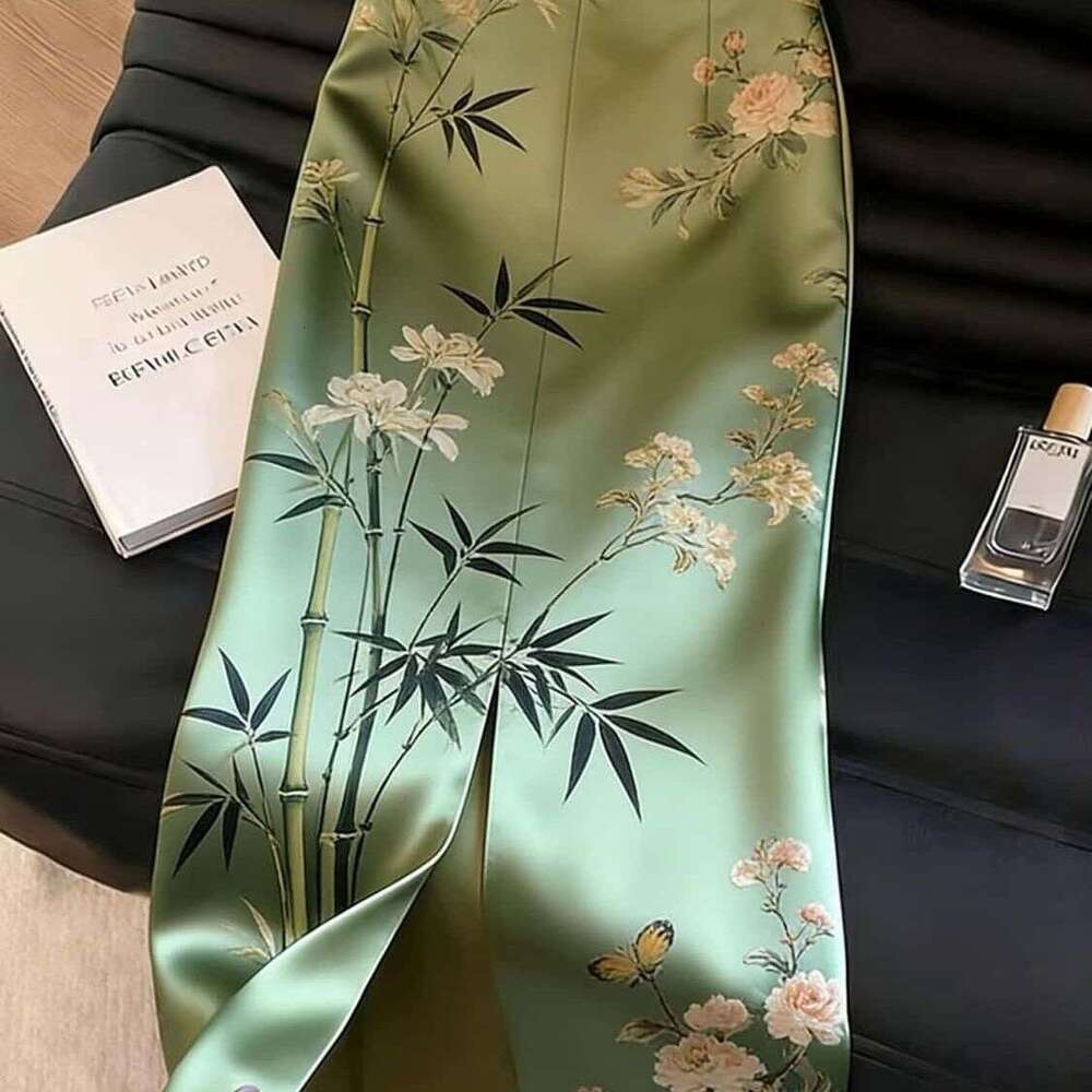 2026 Summer Arrival: New Chinese Green National Style Slimming Flattering High-Waisted Skirt With A Sense Of Sophistication And Elegance Asia Size
