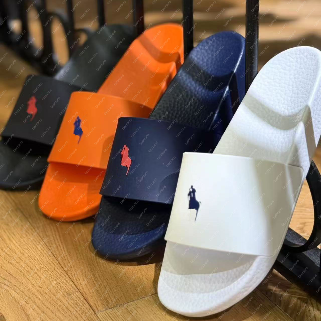 Pantoufles POLO Sandales de créateurs Pantoufles décontractées aristocratiques Polo pour hommes Angleterre Paul One Line Drag Sandales à la mode