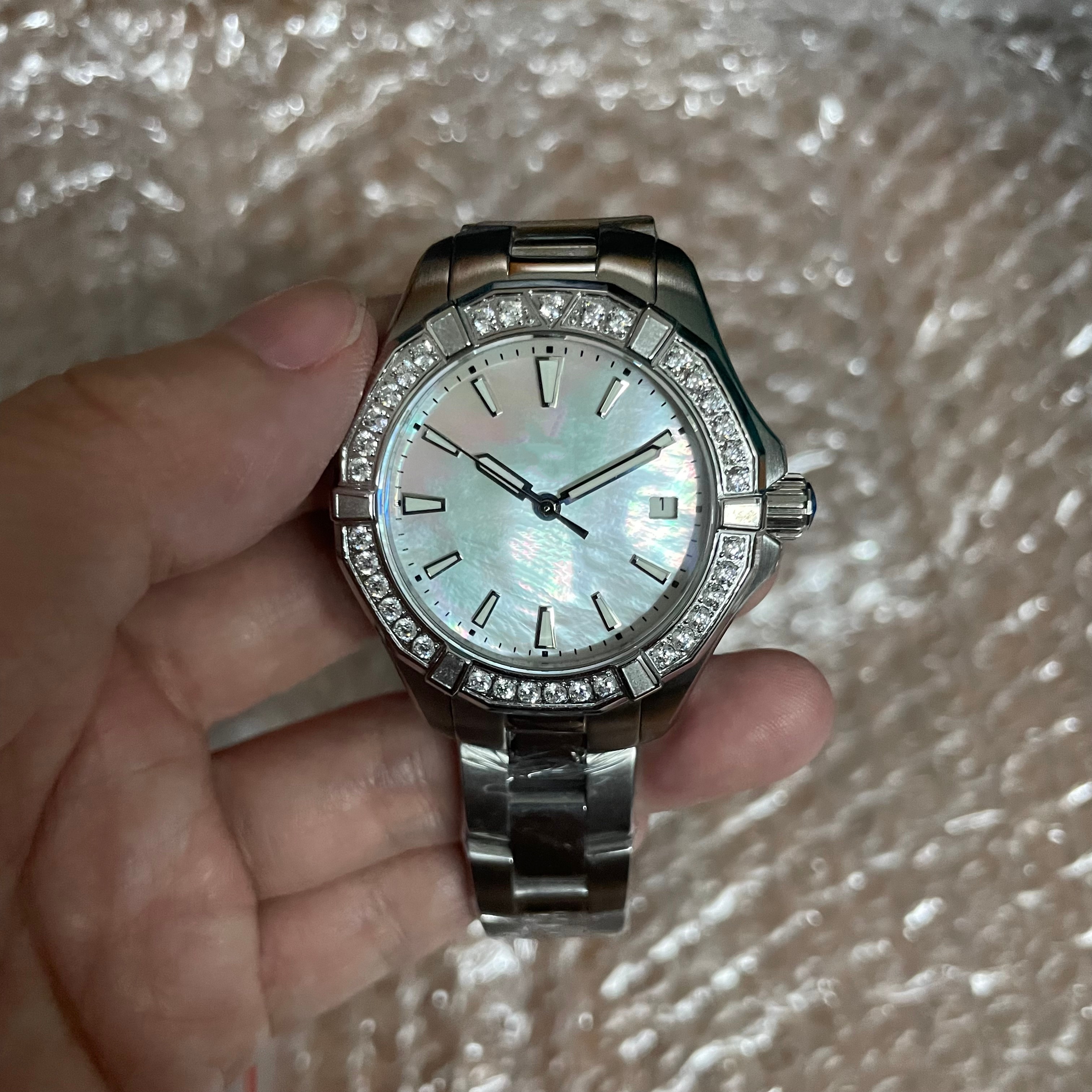 Top quality Male watch new fashion watches for woman white face with Stainless steel Band Quartz wristwatch T004-4-image-1106152848