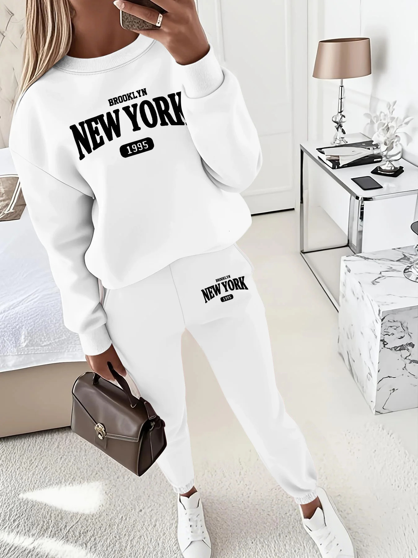 York Print Two piece Set Casual Kangaroo Womens Fashion Round Neck Sweatshirt Solid Color Long Sleeves 260514