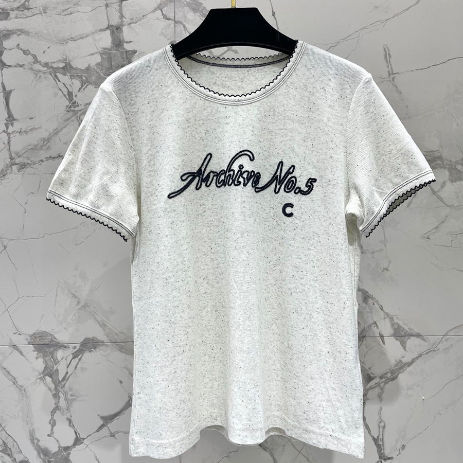 Chemise de créateur T-shirt pour femme T-shirts de luxe Haut pour femme T-shirt à la mode Vêtements d'été classiques Vêtements à motif de lettres