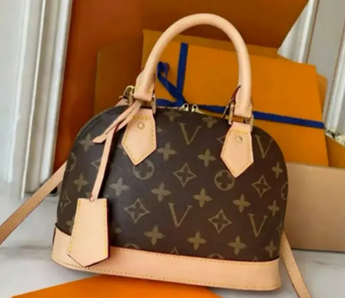 Designer Almas BB Top Handle Shell Handbag with Luxury Carrying Bag Backband Women Classic Printed Leather Shoulder Bag Mens Wallet Cross body Handb