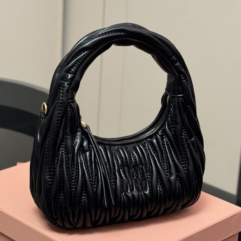 New Arrival Wander Hobo Underarm Bag Imported Lambskin Texture Fabric Women Designer Shoulder Bags Hobo Bucket Bag Fashion Real Leather
