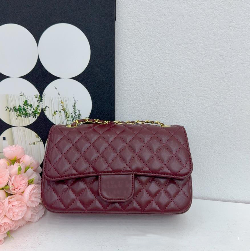 Top Designer Crossbody Bag Ladies Small Handle Tote Bag with Chain Strap Mini Burgundy High Quality Leather Shoulder Bag Diamond Lattice Flap Bag