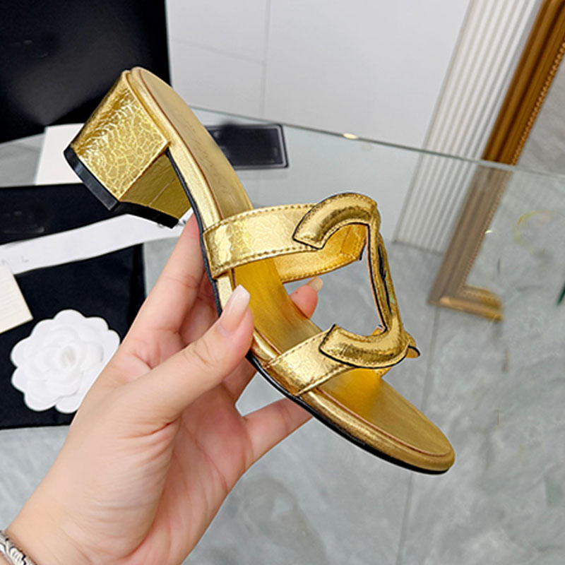 Designer talons hauts femmes sandales pantoufles de créateur chaussures de luxe femme talon en peau de mouton chaussure élégante sandale vraiment