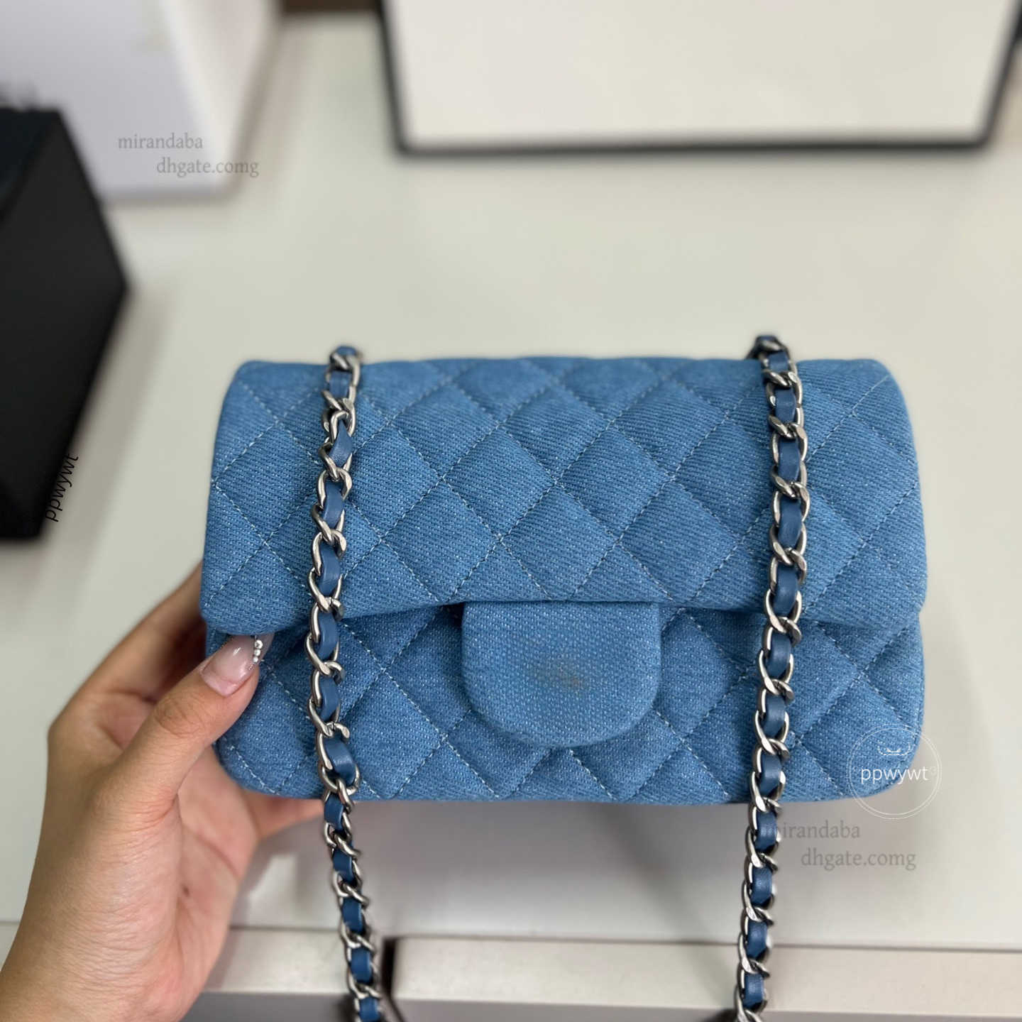 Shoulder Bags Womens Denim Bag Mini Classic Flap Jeans Crush Pearl Ball Bags Gold Metal Hardware Matelasse Chain Crossbody Handbags Quilted Designer