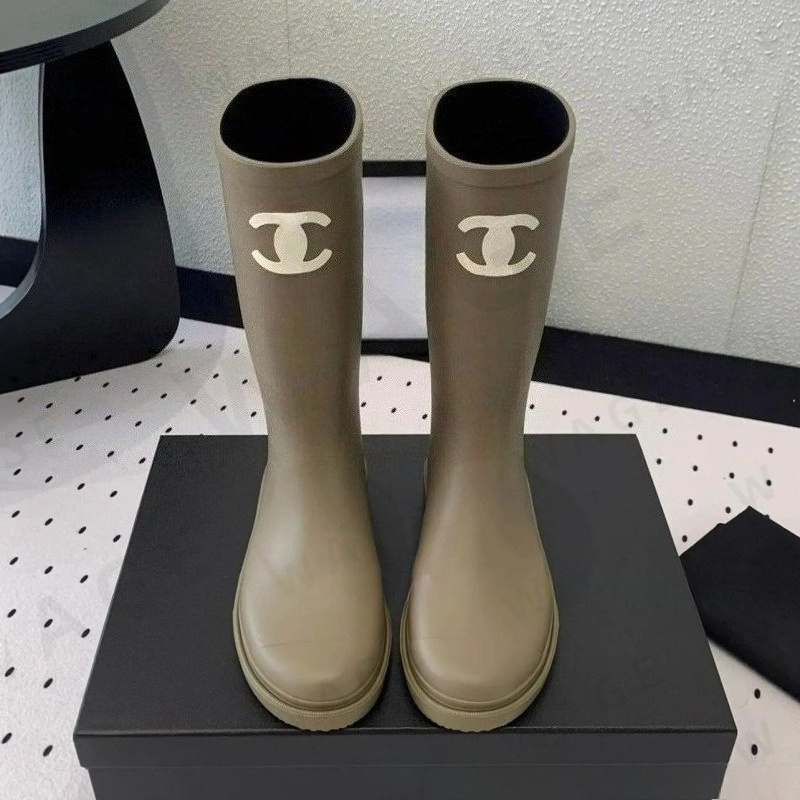 Designer Knee High Rain Boots For Women Luxury Retro Style Waterproof Rubber Long Boots Multicolor Option Fashion Outdoor Rainy Day Daily Trendy Tal