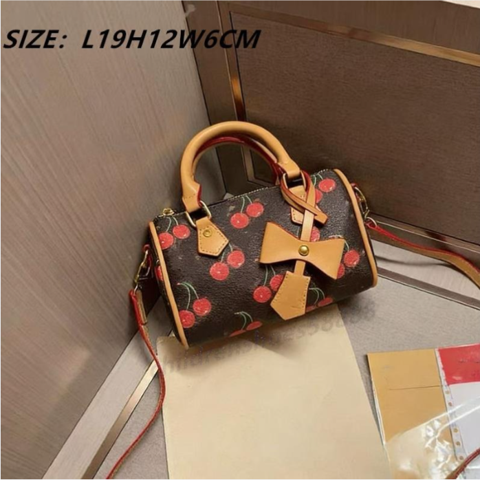 Designer bag Quality High Shoulder Quick Purse Boston Tote Designer Mini Pillow Handbag Womens Crossbody Messenger Bag Classic Design Floral Make sh