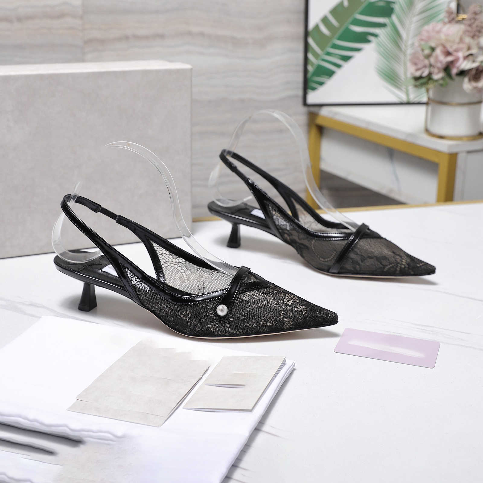 Luxus-Spitze-Mesh-Perlenschnalle, ausgehöhlte High Heels im koreanischen Stil, spitzer Zehenbereich, Stiletto-High-Heels-Sandalen, Hochzeit, Brautkl