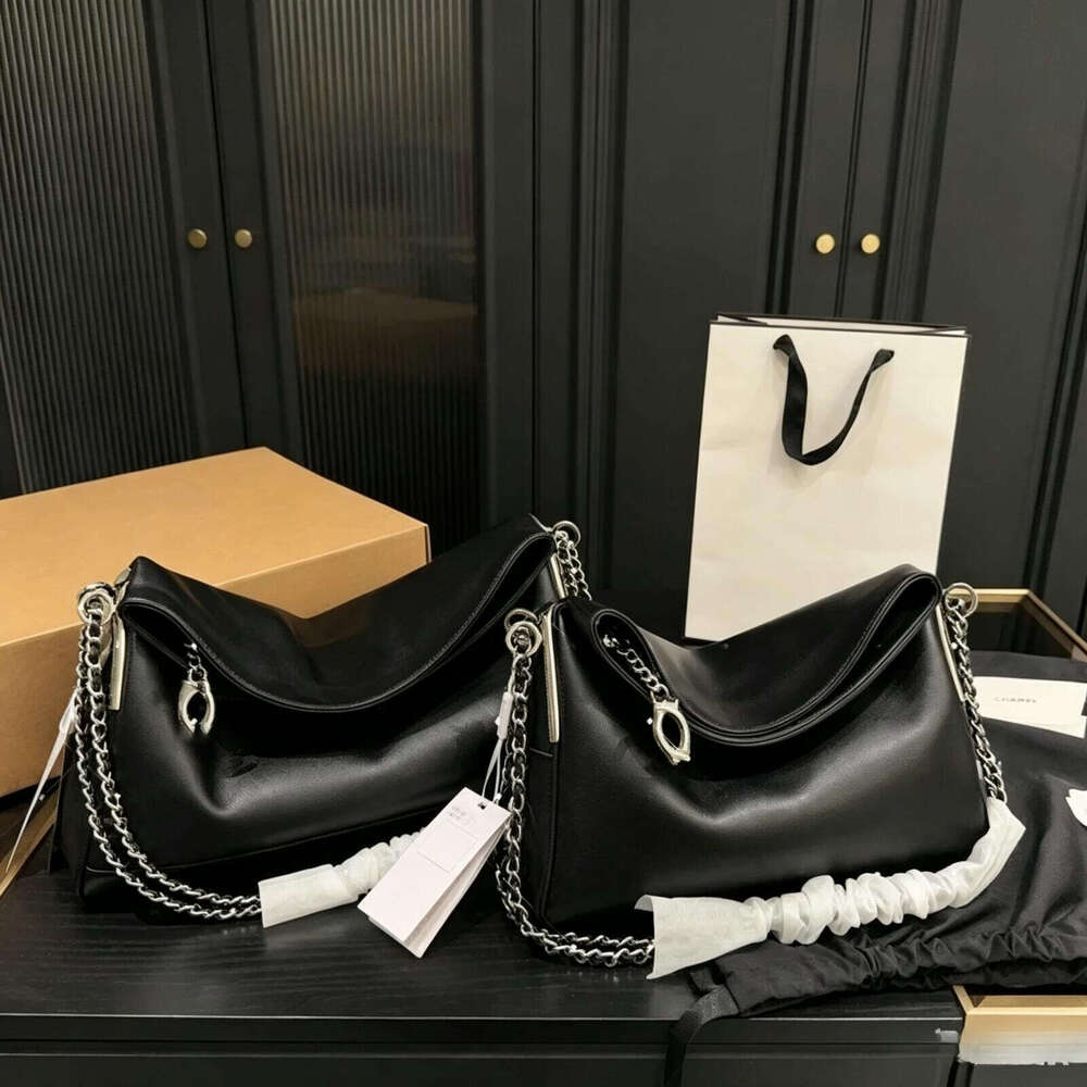 TOP Luxe Femmes Hobo 354 Sacs à bandoulière souples Designer Shopping Grande capacité Classique CC Sac à main Lady Chaîne Matériel Cuir Bandouliè