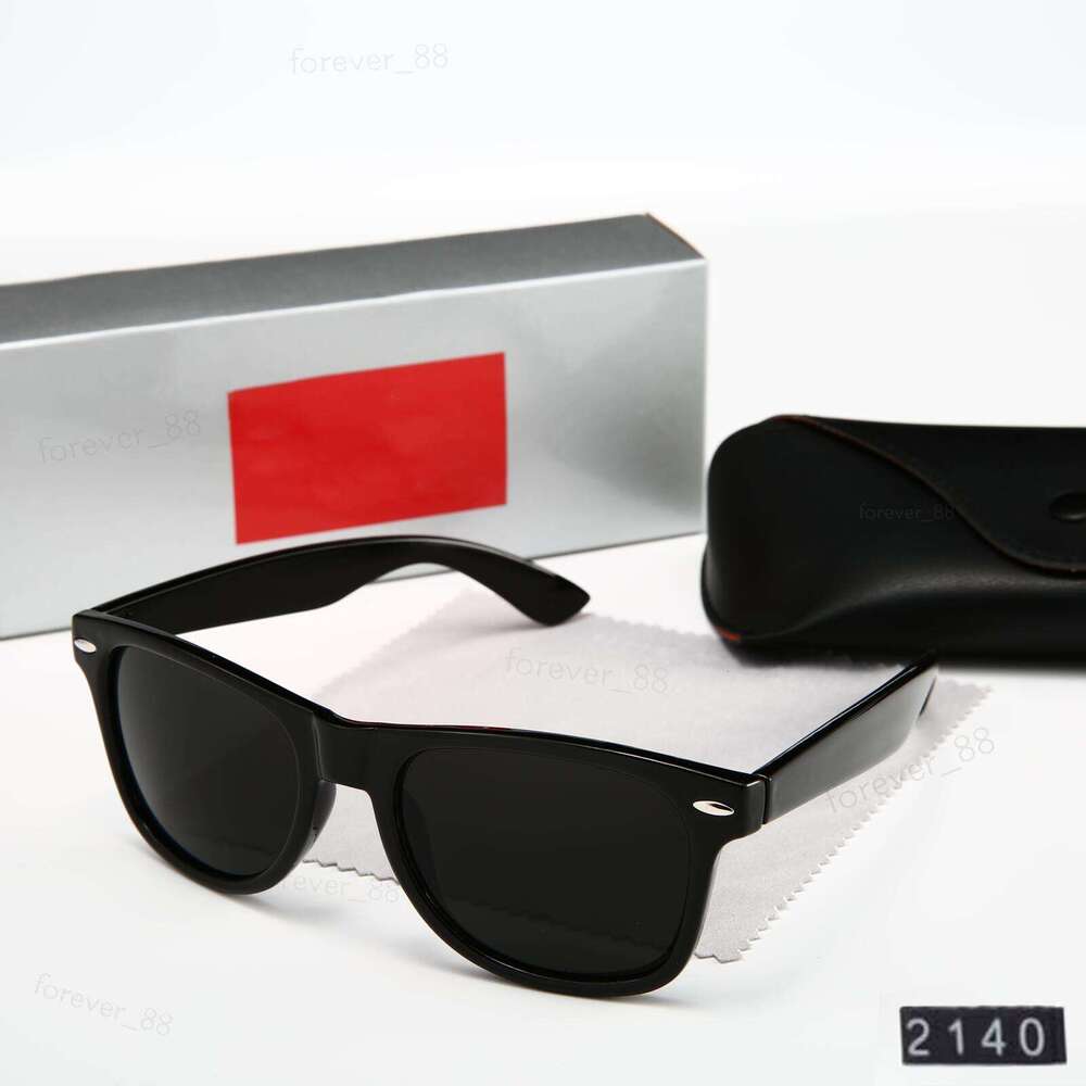 Luxury Designer Sunglasses for Men Women Retro Square Sunglasses UV400 Polarized Fashion Eyewear for Daily Wear with box