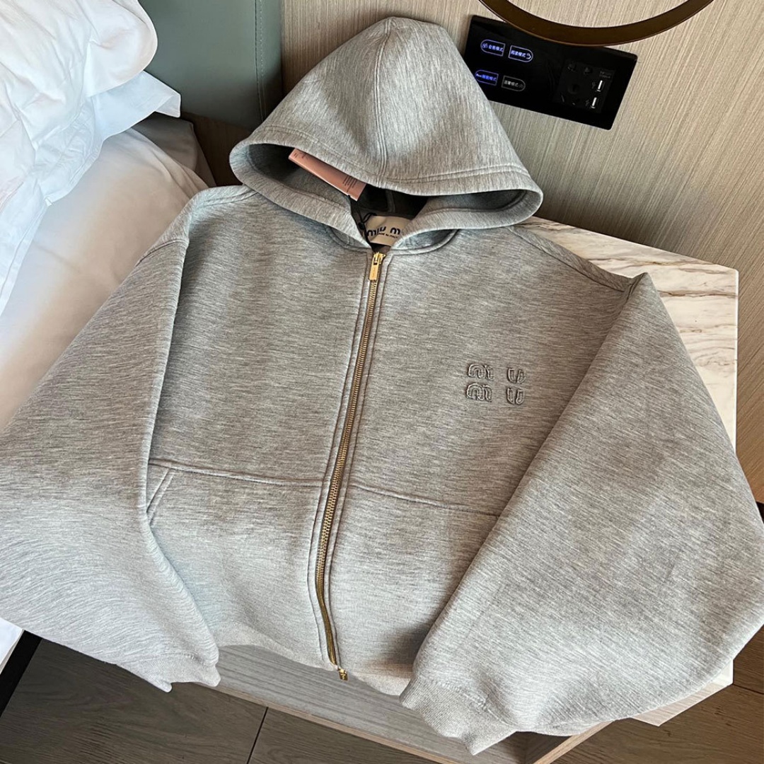 MM Cardigan Women Hooded MM Zipper Gray Jacket Designer Autumn Spring Long Sleeve Sweatshirt Jackets Luxury Preppy Street miu Style Coats