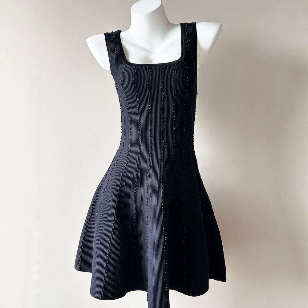 Designer Sandro Dresses For Woman Designer Women Clothing Sleeveless Knitted Heavy Beaded Waist Cinching Slim Tweed Style A Line Dress Square Neck K