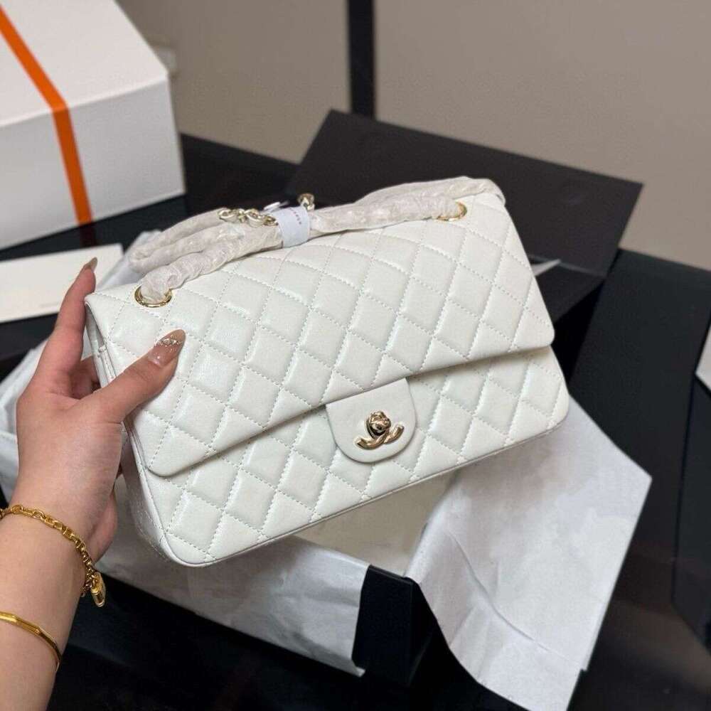12A 2026 New Designer Bag With High Aesthetic Value, Ins Lamb Leather Chain Diamond Grid Bag, Fashionable Feel, Super Good, Can Be Worn On One Shoul