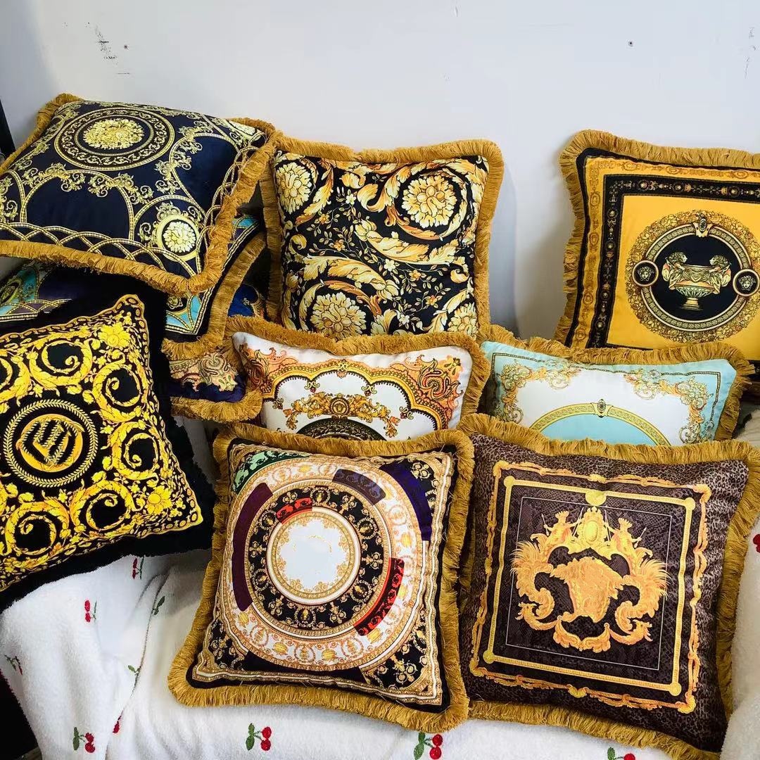 Pillow European Double Sided Printed Thickened Dense Retro Gold Luxury Baroque Living Room