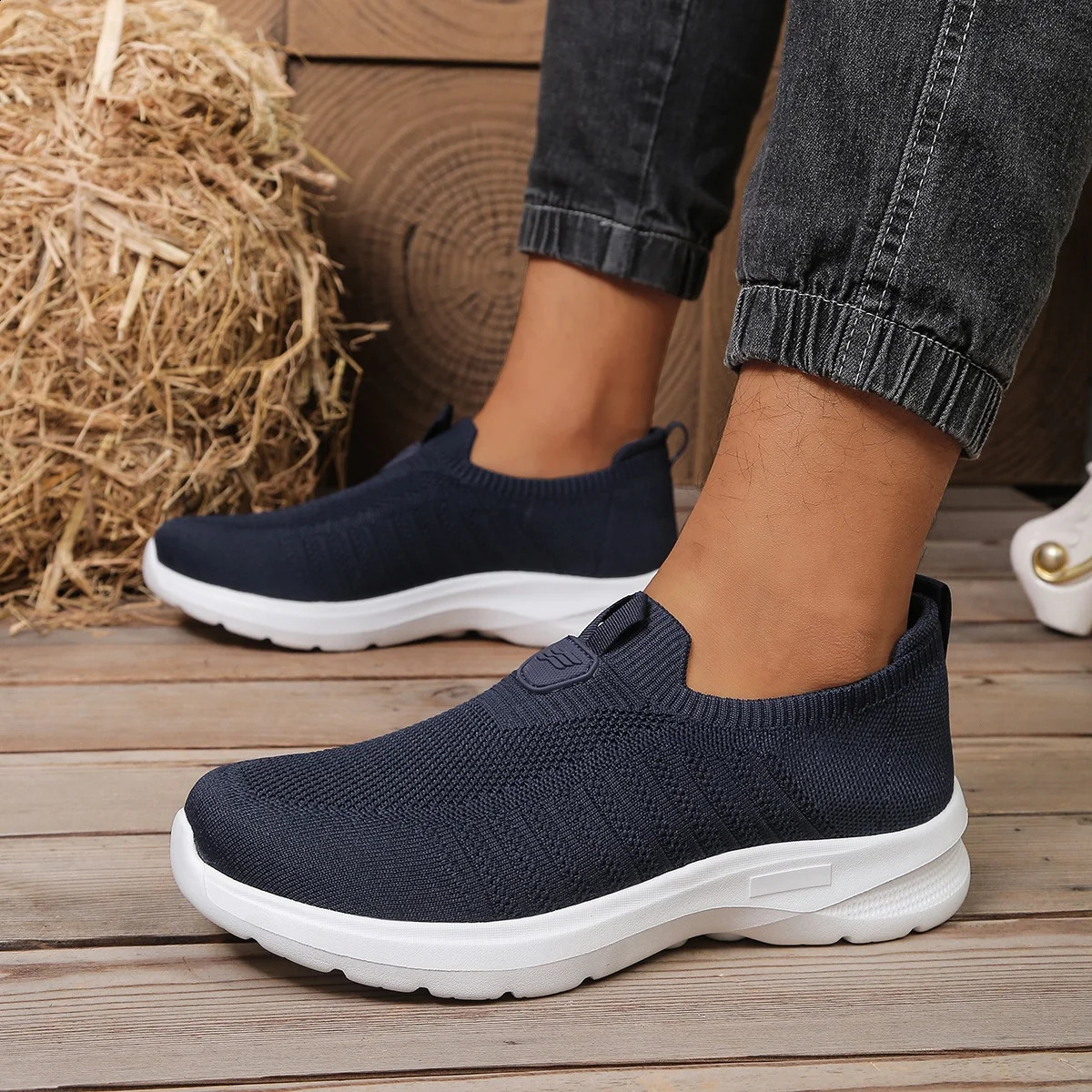 Mens shoes Solid Color EVA Casual Shoe Lightweight Comfortable Single Sole NonTiring Footwear for Everyday Use 260519banjia